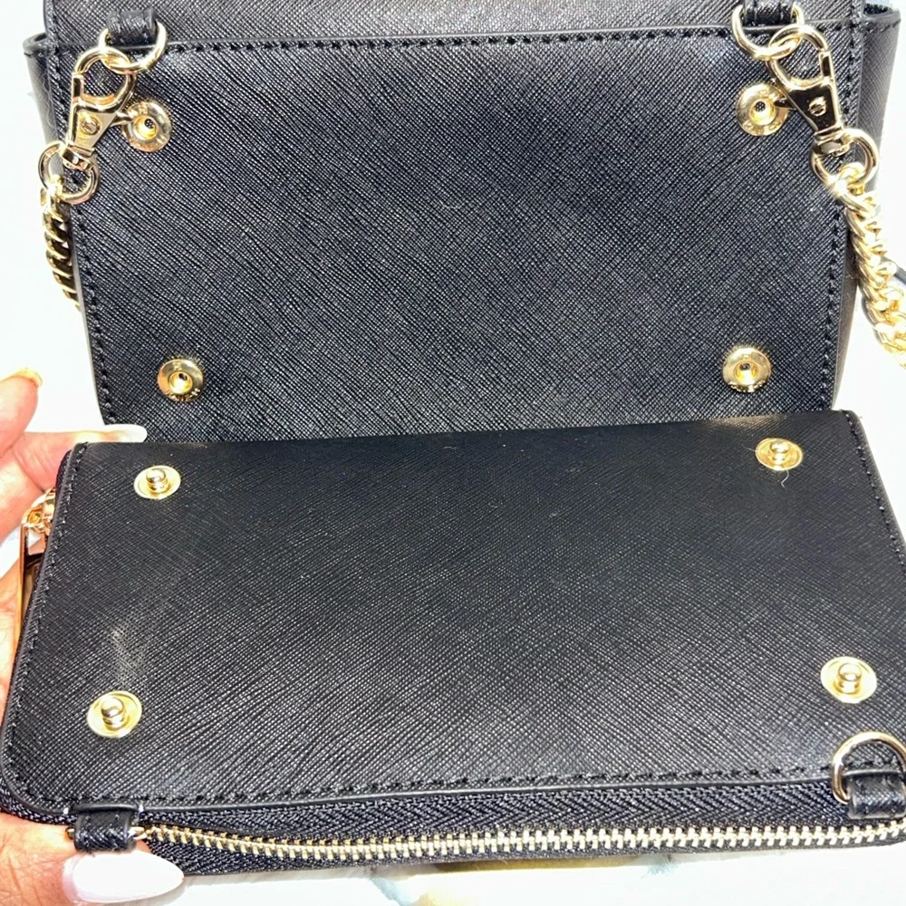 Michael Kors Tina‎ Clutch Wallet Crossbody